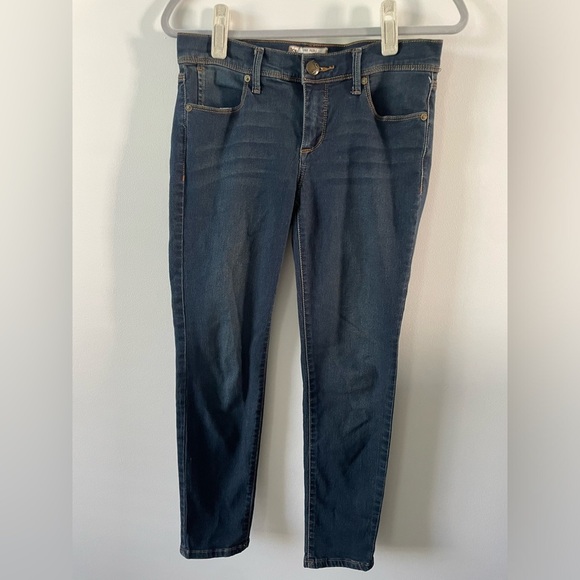 Free People Dark Denim Skinny Jeans - Picture 1 of 2